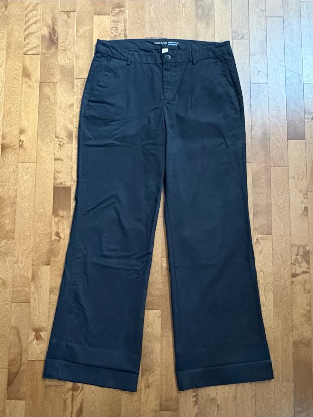 Khakis by GAP Perfect Khaki Black Flare Chinos – Women's 12 Regular